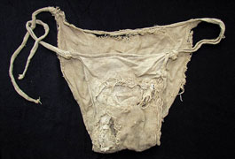 15th century underwear found in old castle