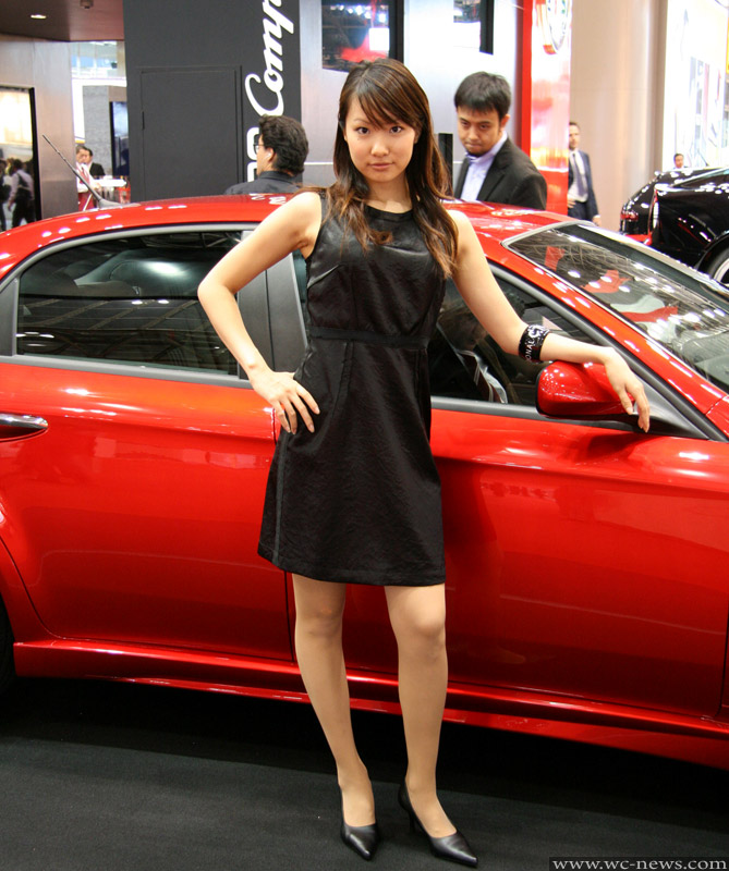 Tokyo Motor Show Without Cars But With Beautiful Girls Wc News World Entertainment News